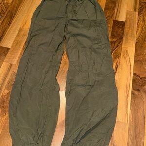 Aeropostale Dark Olive Cargo Pants